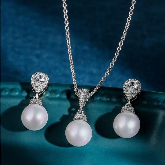 Jewelry set - Picture 2 of 4